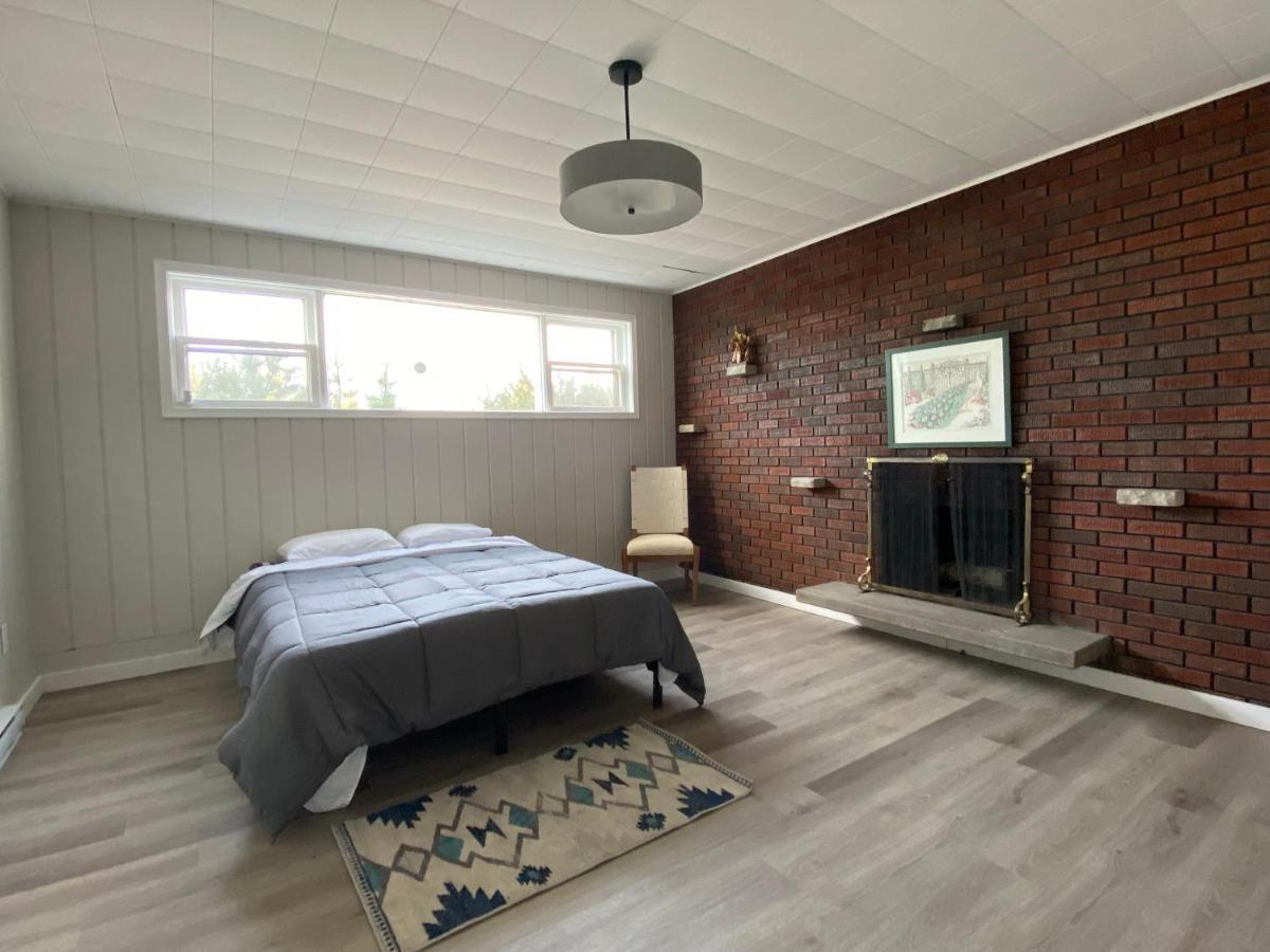 Private Room Lakeview House- Westmount Moncton Exteriör bild
